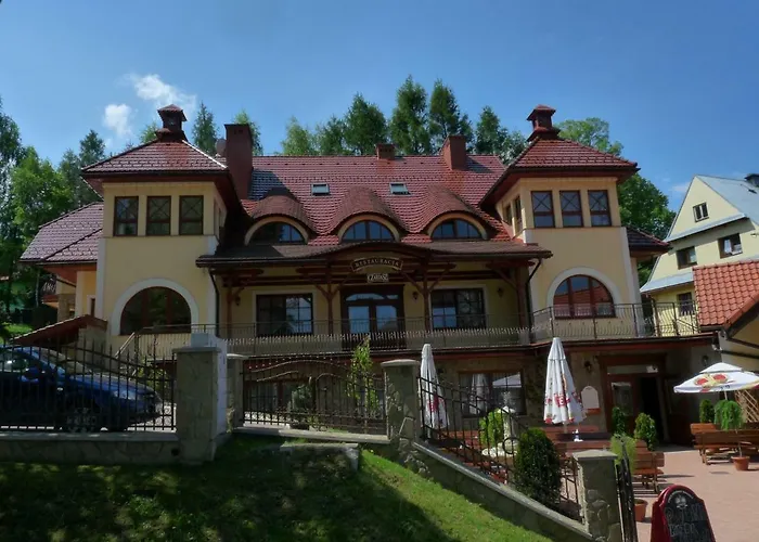 Konukevi Czardasz 3*